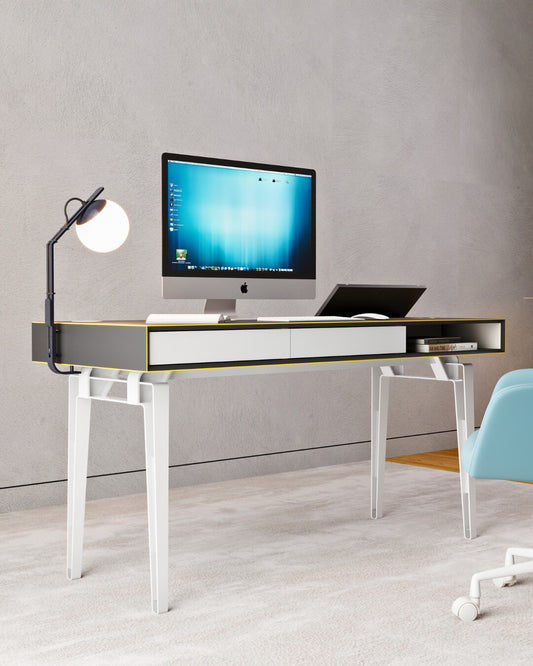 Mesa de estudio Trama